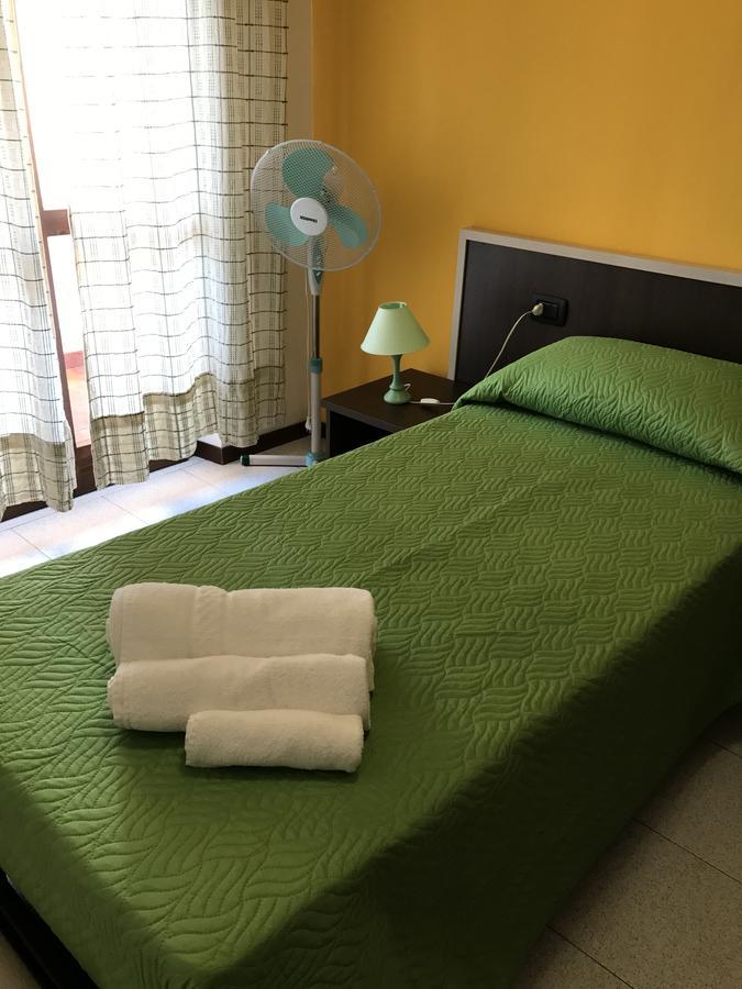 Hotel Marina Badesi Zewnętrze zdjęcie